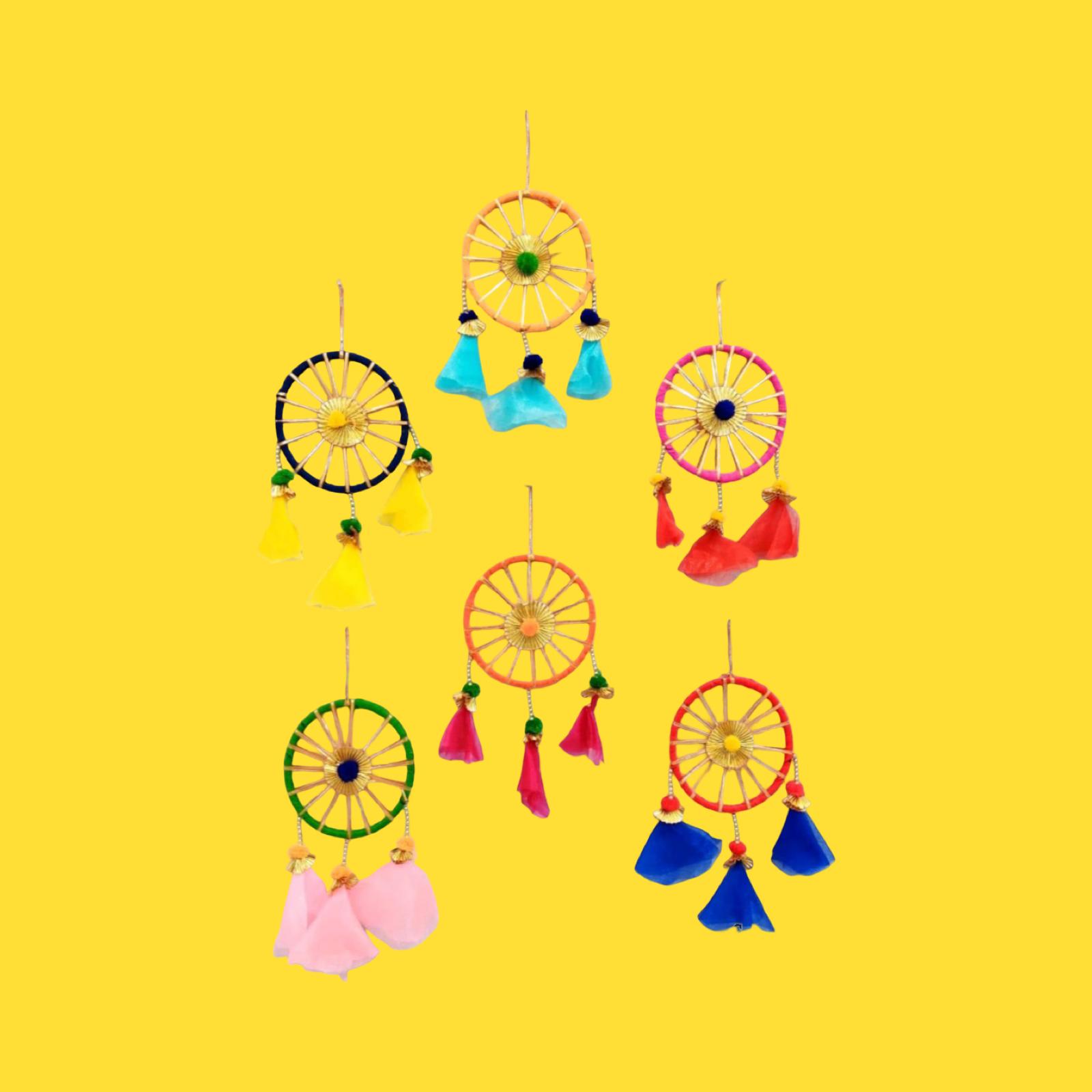 1 (4) Designer Yarn Wall Art - Image 1