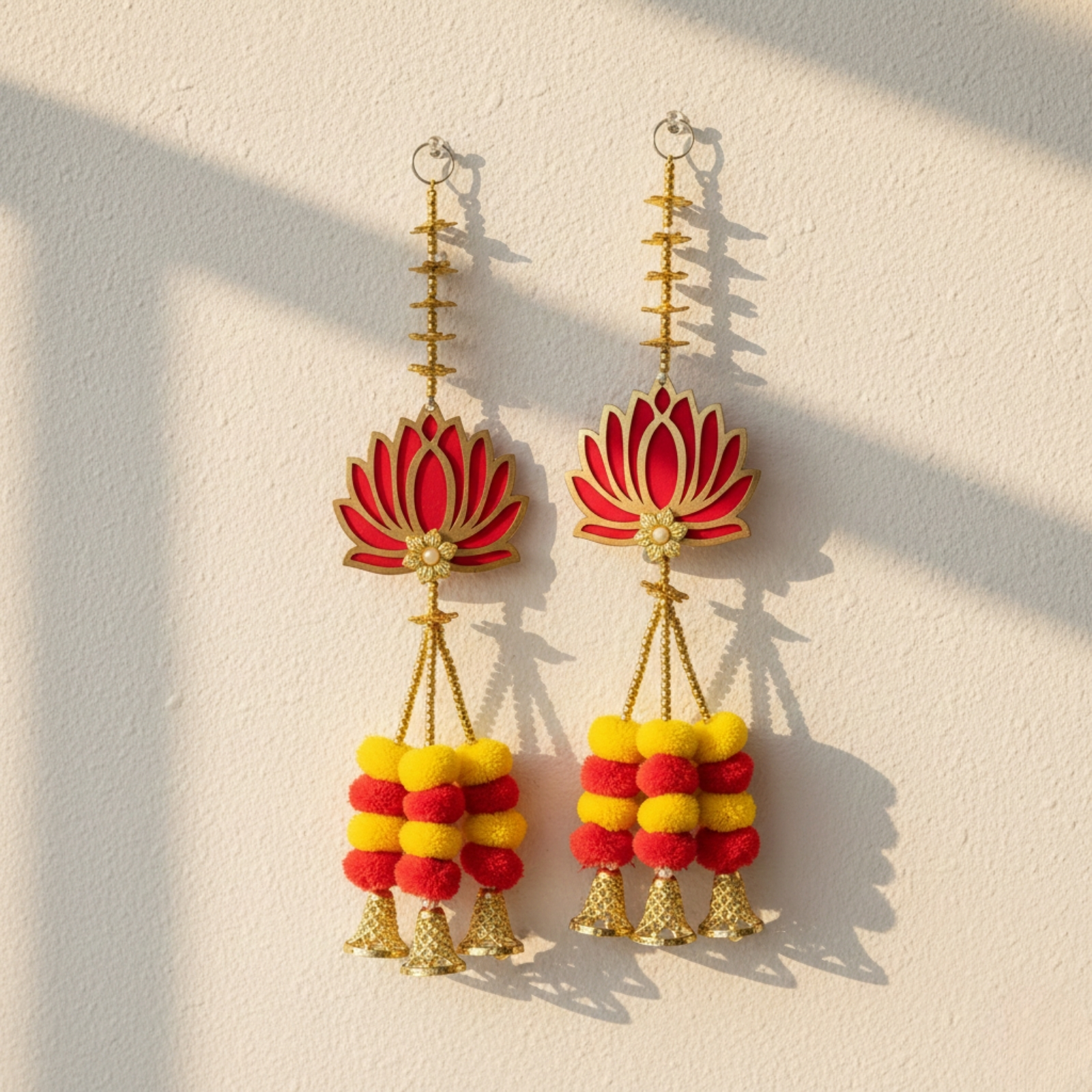 Mini Yarn Wall Hanging Set (2) Mini Yarn Wall Hanging Set - Image 1